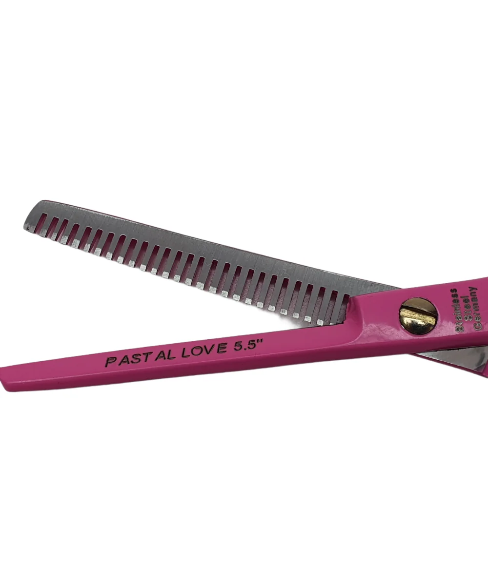 Перукарня Magnolia Thinning Hairdressers 5.5" 'Past Al Love'