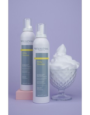 RosaNera Milky Mousse Mleczna pianka nawilżająca do włosów 300 ml